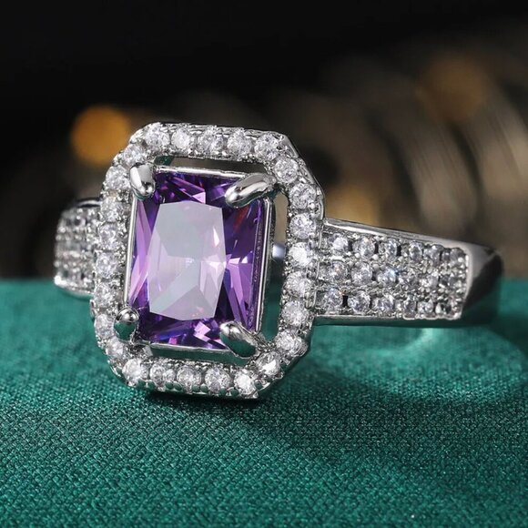 14k White Gold Amethyst Diamond Ring - Picture 4 of 5
